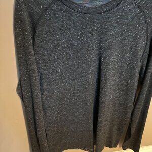 Lululemon Metal Vent Tech Long Sleeve